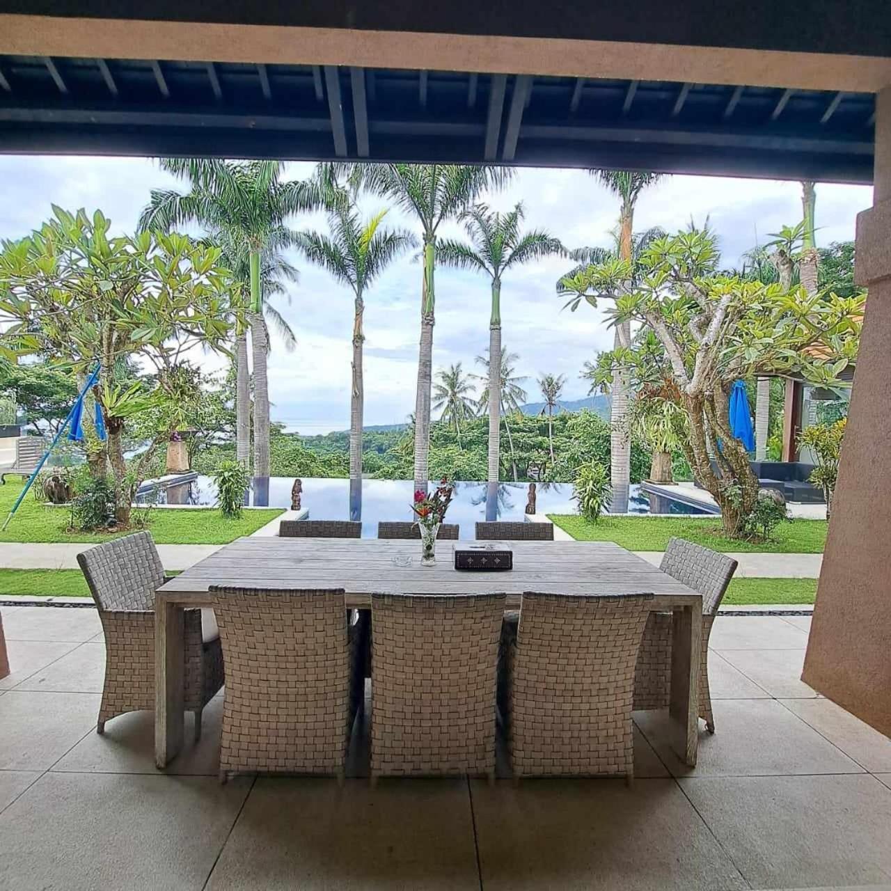 Tiara Villa